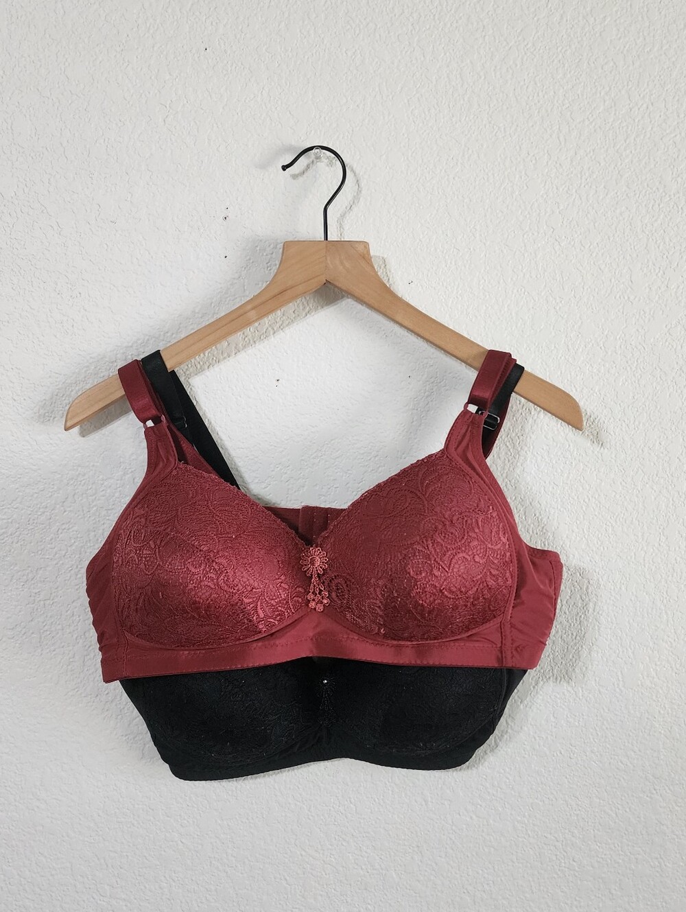 Prima Valentina Bundle Of 2 Black Burgundy Lace 40C Bra